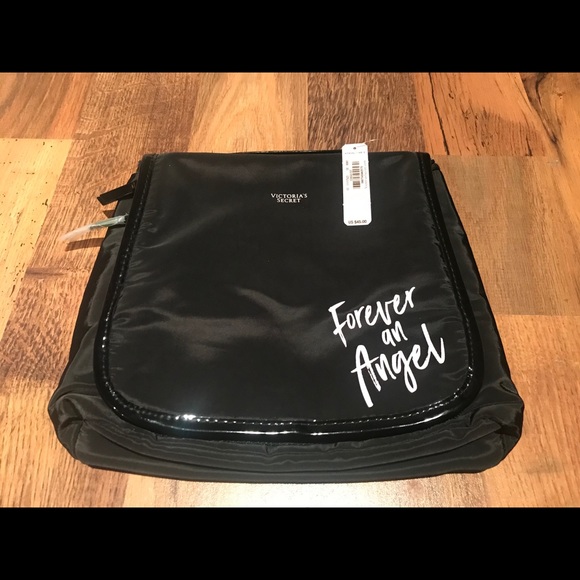 Victoria's Secret Handbags - ✨NWT: Black Forever Angel travel case✨
